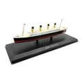 thumbnail image 1 of Maqueta fundida a presión Motor City Classics RMS Titanic a escala 1:1250, 1 of 8