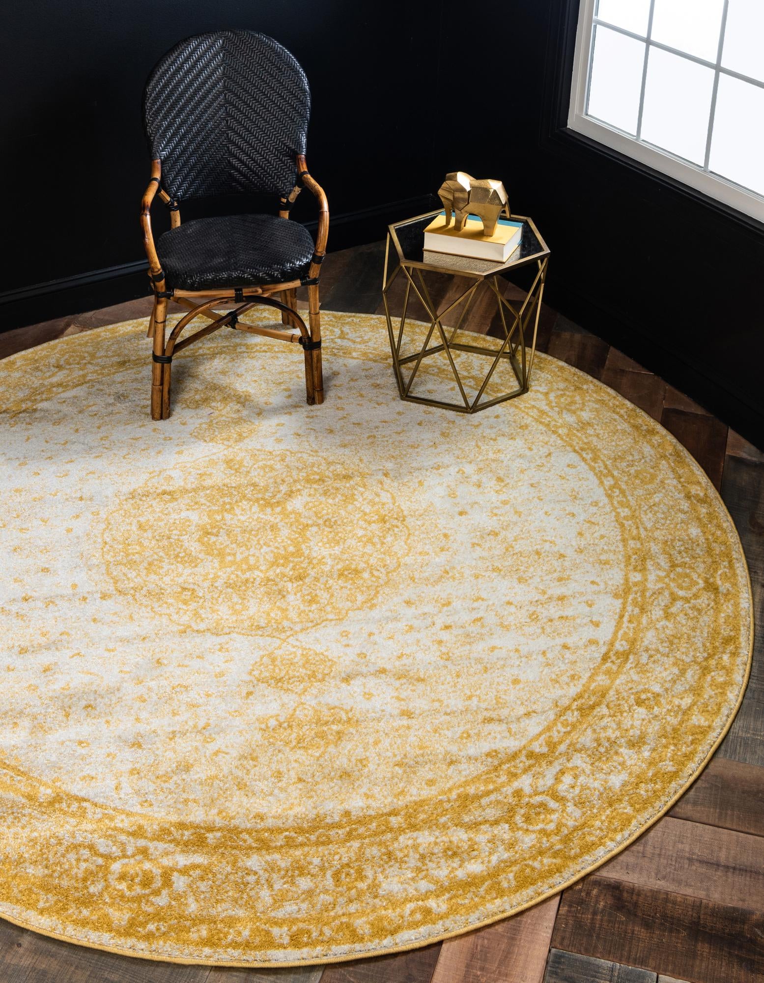 Dover Collection Rug 5 Ft Round Yellow LowPile Rug Perfect
