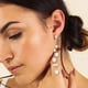 thumbnail image 5 of Pendientes largos con doble borla y perlas Pendientes finos colgantes de oro con perlas elegantes y borlas Pendientes para mujer para bodas Accesorios de joyería Pendientes para mujer, 5 of 7