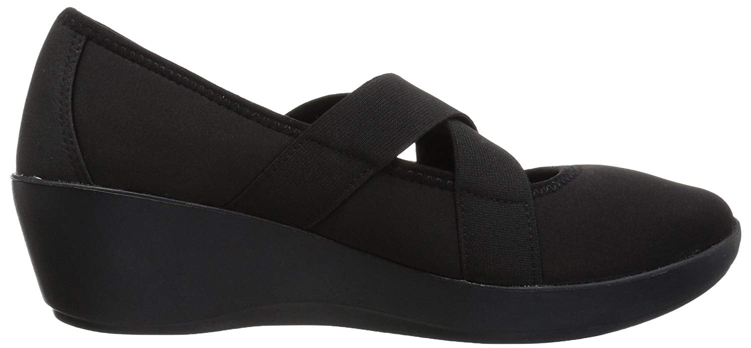 women's busy day strappy wedge