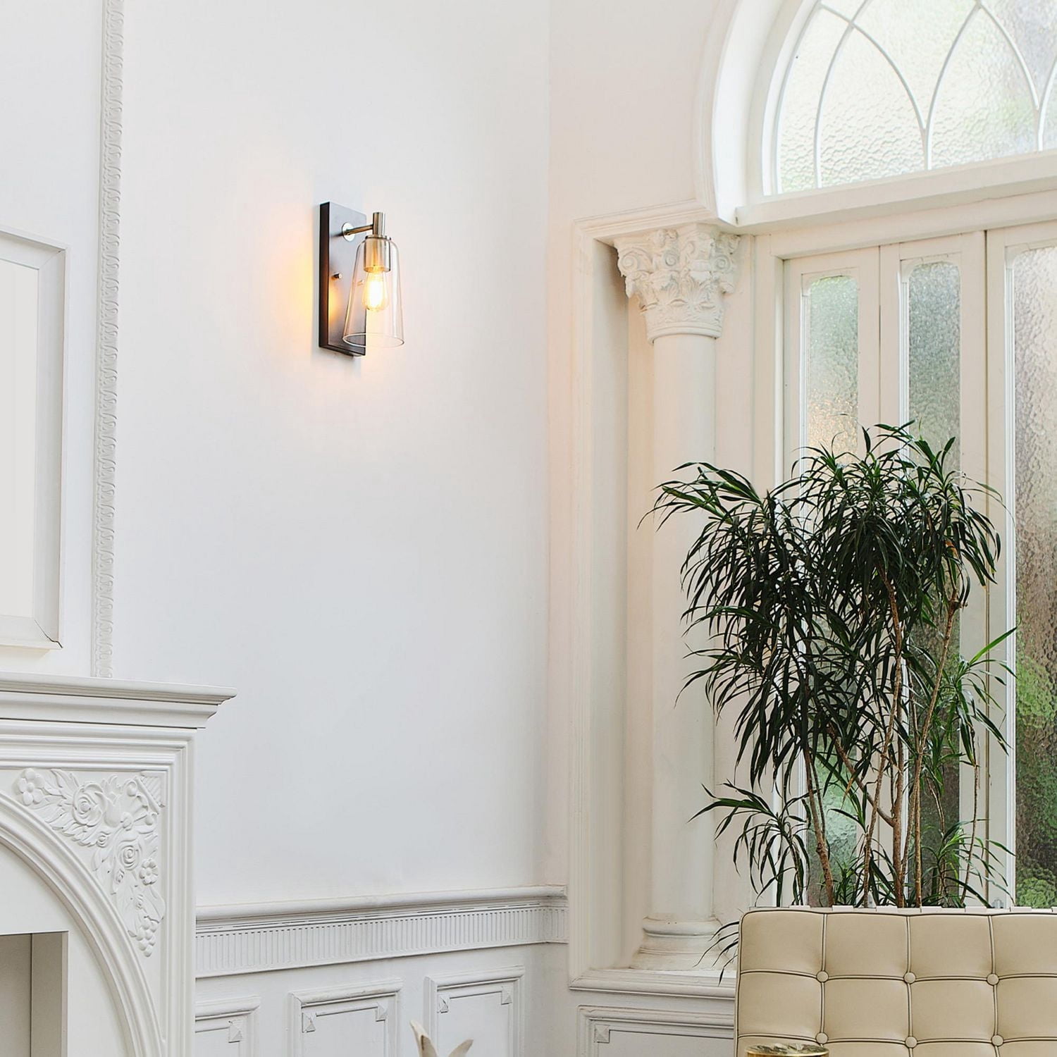 1-Light Matte Black Wall Sconce with Matte Brass Accents and Clear Glass Shade
