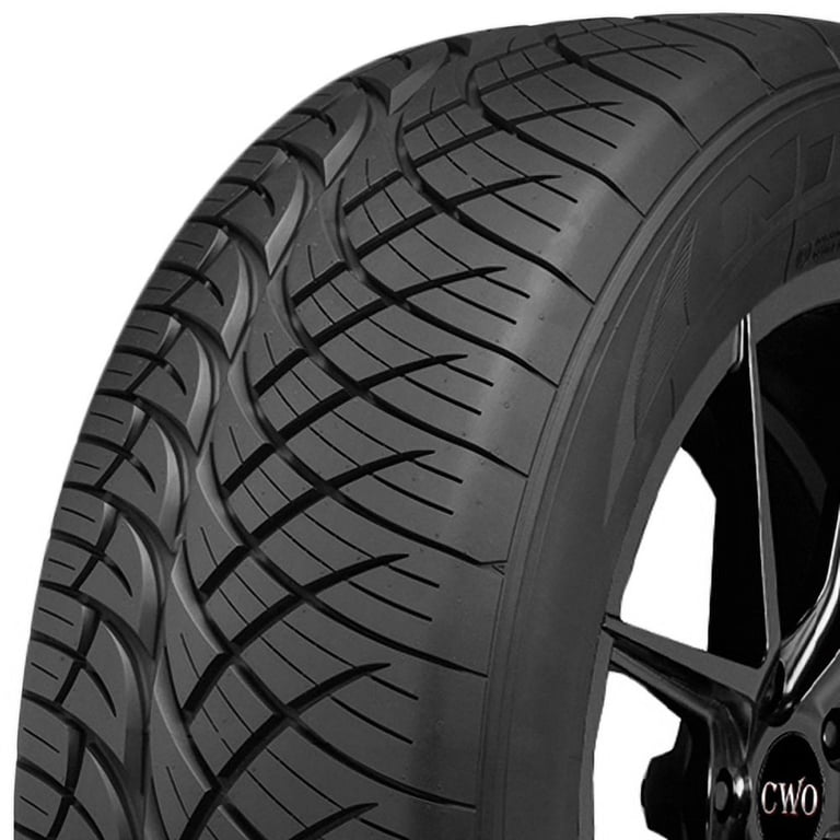 Nitto All-Season 305/40R22 114 H Tire - Walmart.com