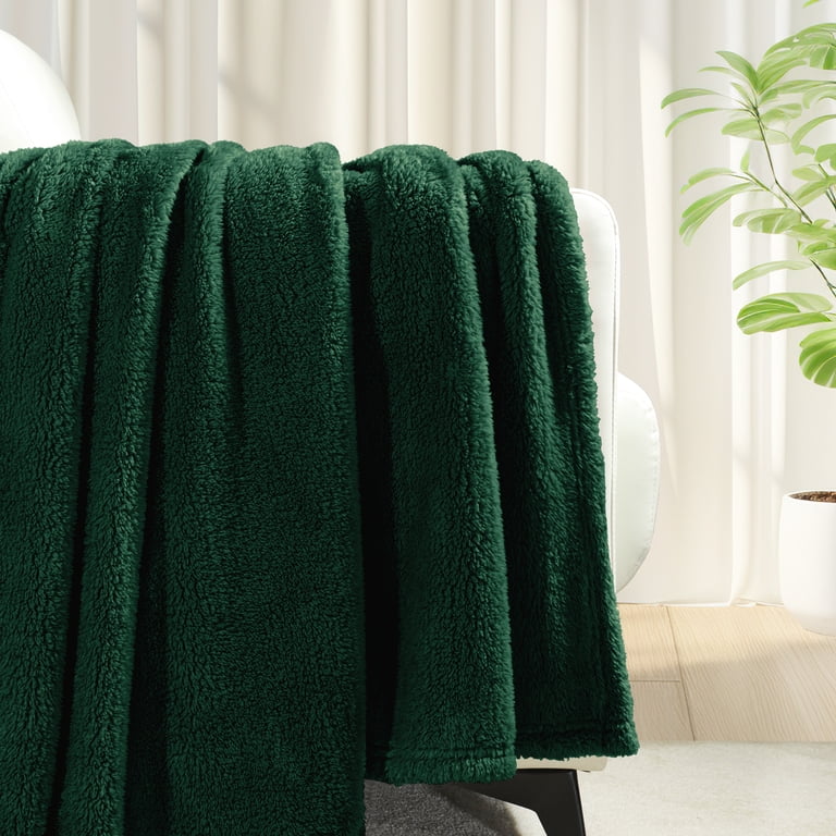 Exclusivo Mezcla Soft Fleece Throw 50x60 Forest Green photo 2