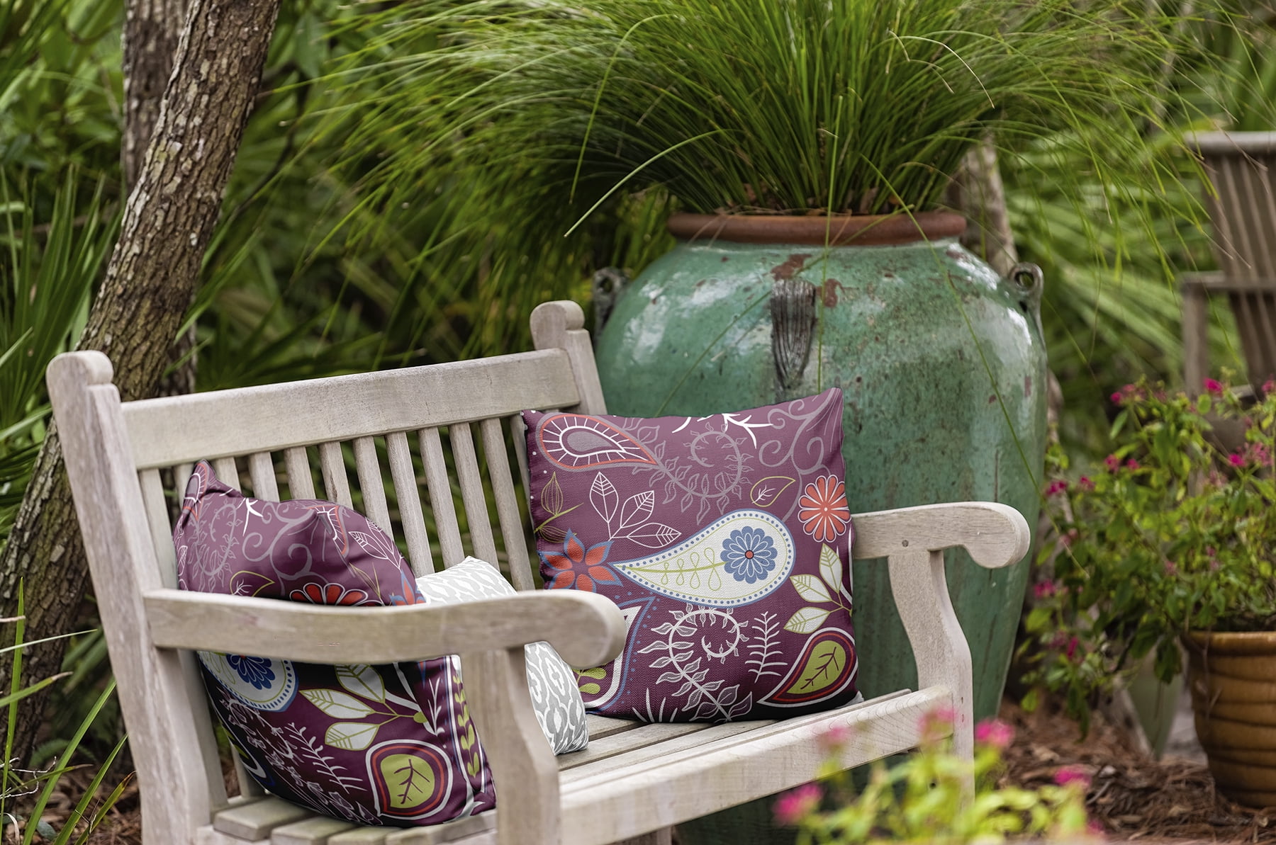 Simply Daisy 16" x 16" Paisley Floral Polyester Indoor/Outdoor Pillow, Purple (1 count)