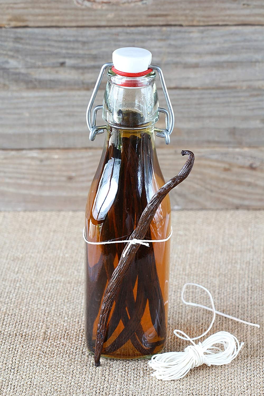 8 oz Vanilla Beans Whole Grade A Vanilla Pods for Homemade Vanilla Extract, Baking, Ice Cream, Flavoring, & Vanilla Powder - Democratic Republic of Congo