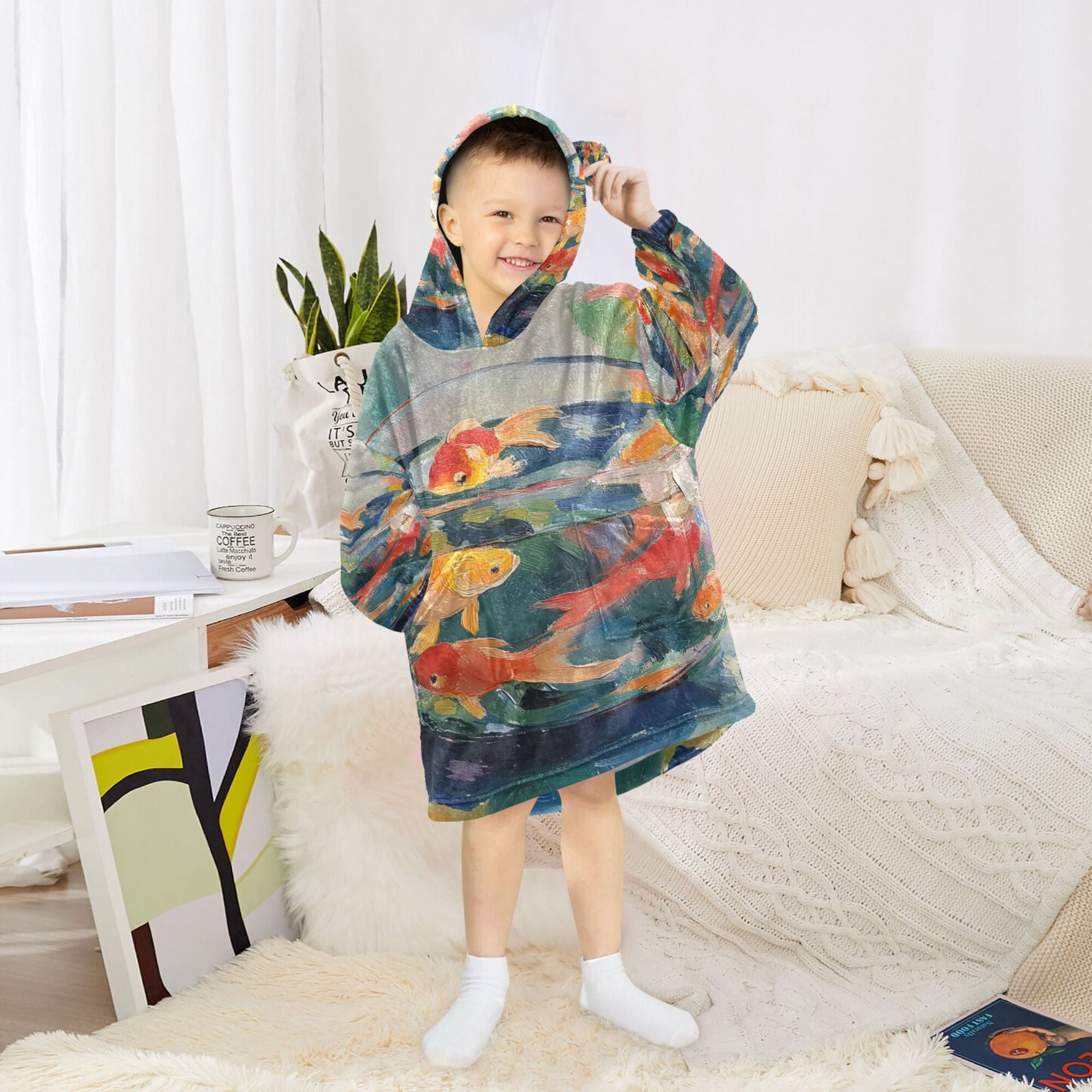 FORMRS Wearable Blanket Hoodie with Sleeves for Kids Cozy Flannel Sweatshirt, Green Goldfish