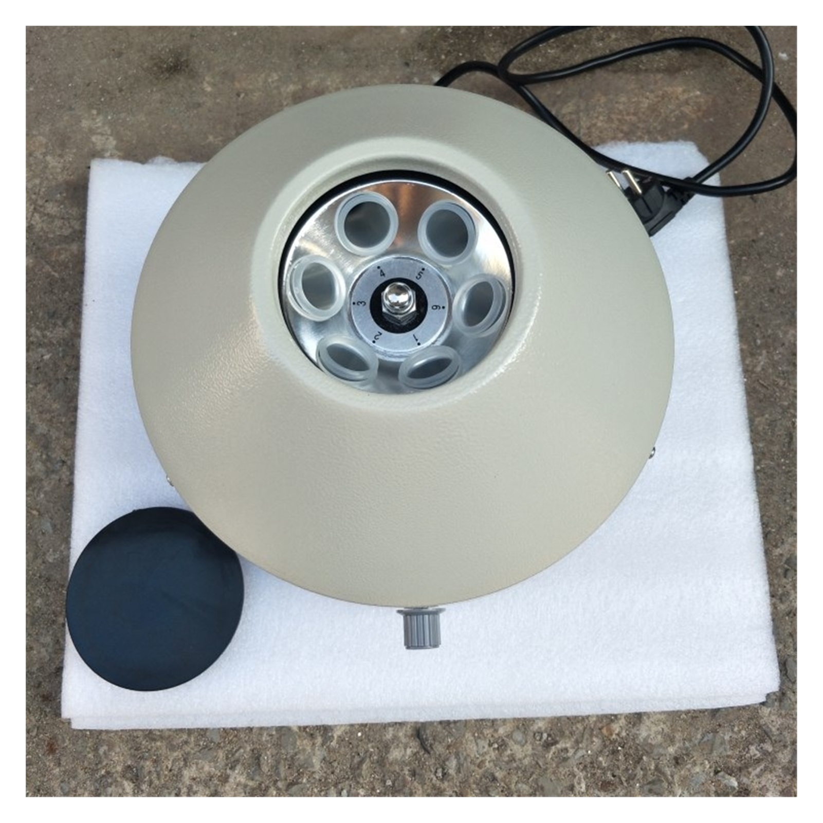Electric Centrifuge Low-speed Desktop Centrifuge 0-4000 (r/min) Settling Centrifuge Conventional Laboratory Centrifuge ,More Efficency