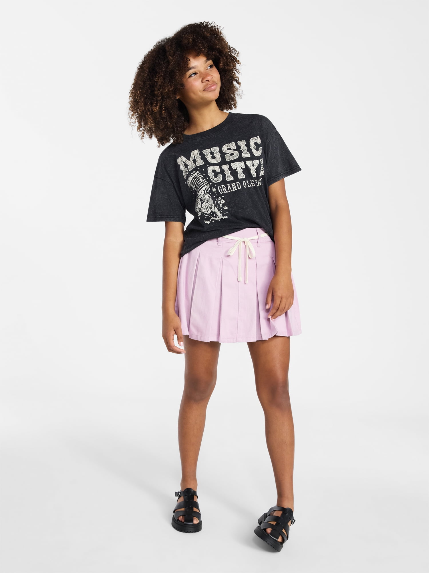 Weekend Academy Girls Oversized Graphic Tee with Short Sleeves, Sizes 4-18
