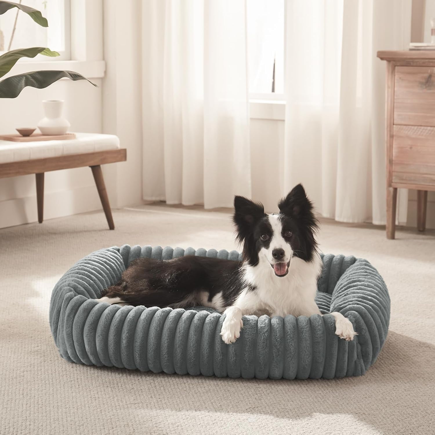 Medium Dog Beds for Medium Dogs Washable, Orthopedic Dog Bed, Rectangle Warming Soft Calming Sleeping Puppy Bed Durable Pet Bed with Anti-Slip Bottom