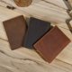 thumbnail image 4 of Monedero retro de cuero genuino, monedero de cuero de caballo, capa superior de piel de vaca, tarjetero portátil sencillo, bolso de identificación, 4 of 5