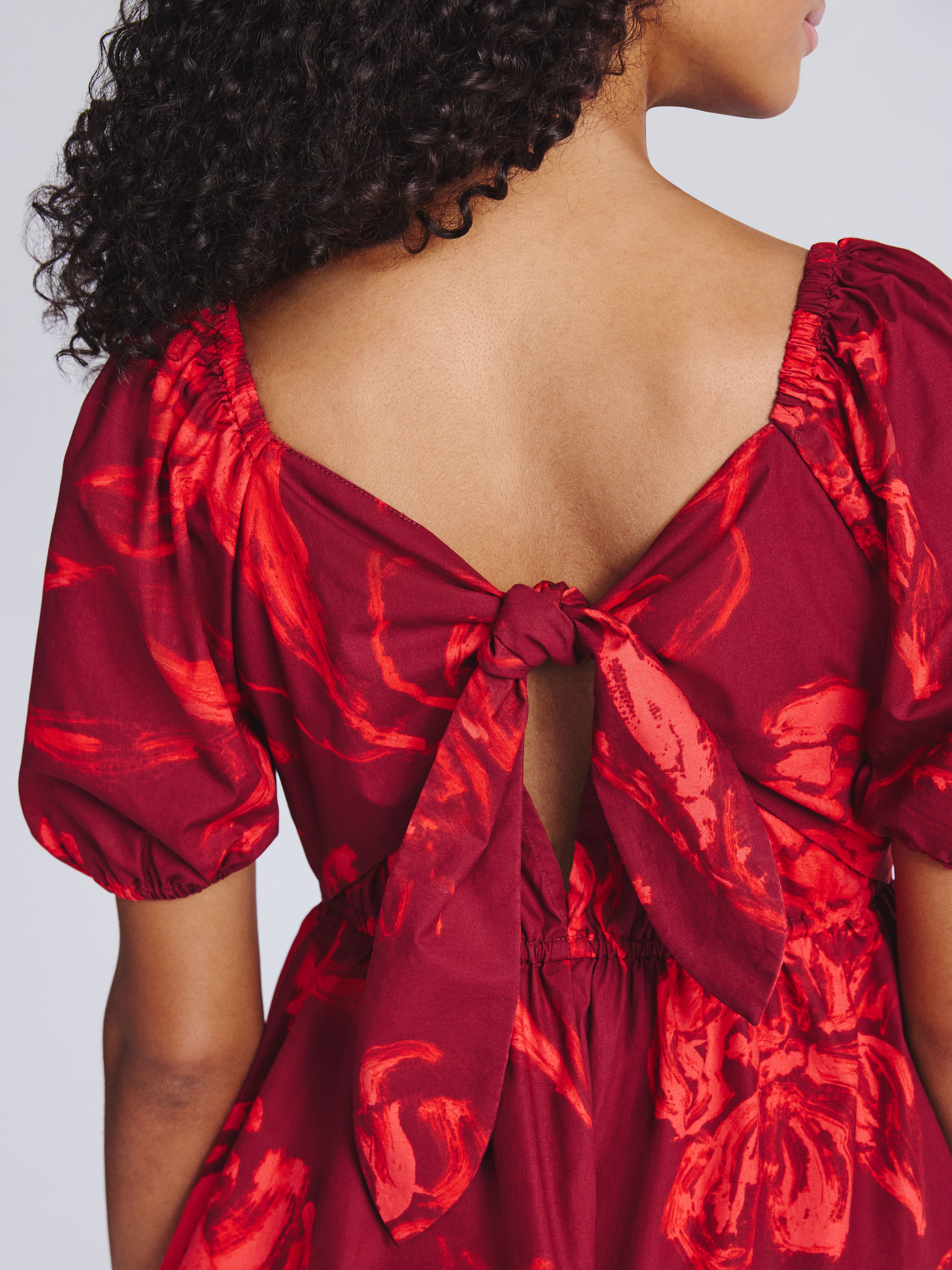 Time and Tru Women's and Women's Plus Tie Back Mini Dress with Puff Sleeves, Sizes XS-4X