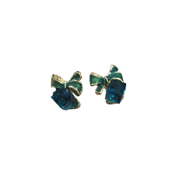 Braveheart Fashion Bowknot Charming Women Jewelry Square Crystal Stud Earring Pair Blue