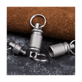 thumbnail image 1 of Porte-clés Pivotant à Dégagement Rapide en Titane, Porte-Clés Détachable Robuste pour Voiture 2 Pcs, 1 of 7