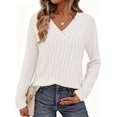 thumbnail image 1 of Remera PRETTYGARDEN XX-L de Punto Canalé con Cuello en V Blanca, 1 of 5
