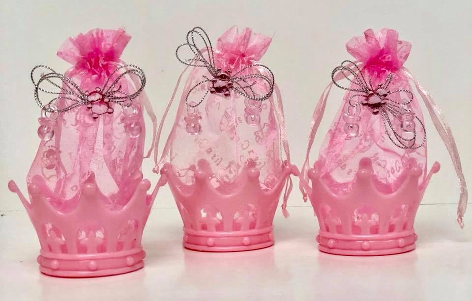 fillable crown favors
