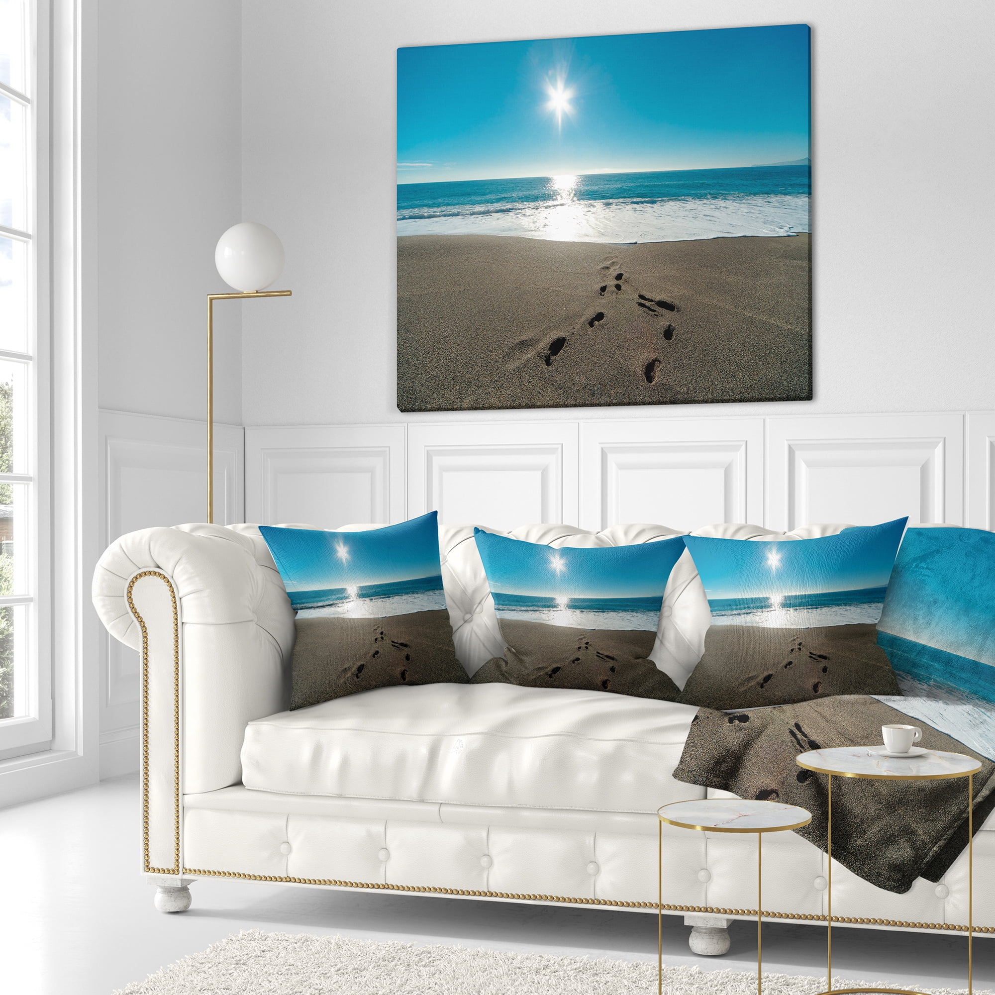 Designart Blue Sea and Footprints in Sand - Seascape Throw Pillow - 18x18