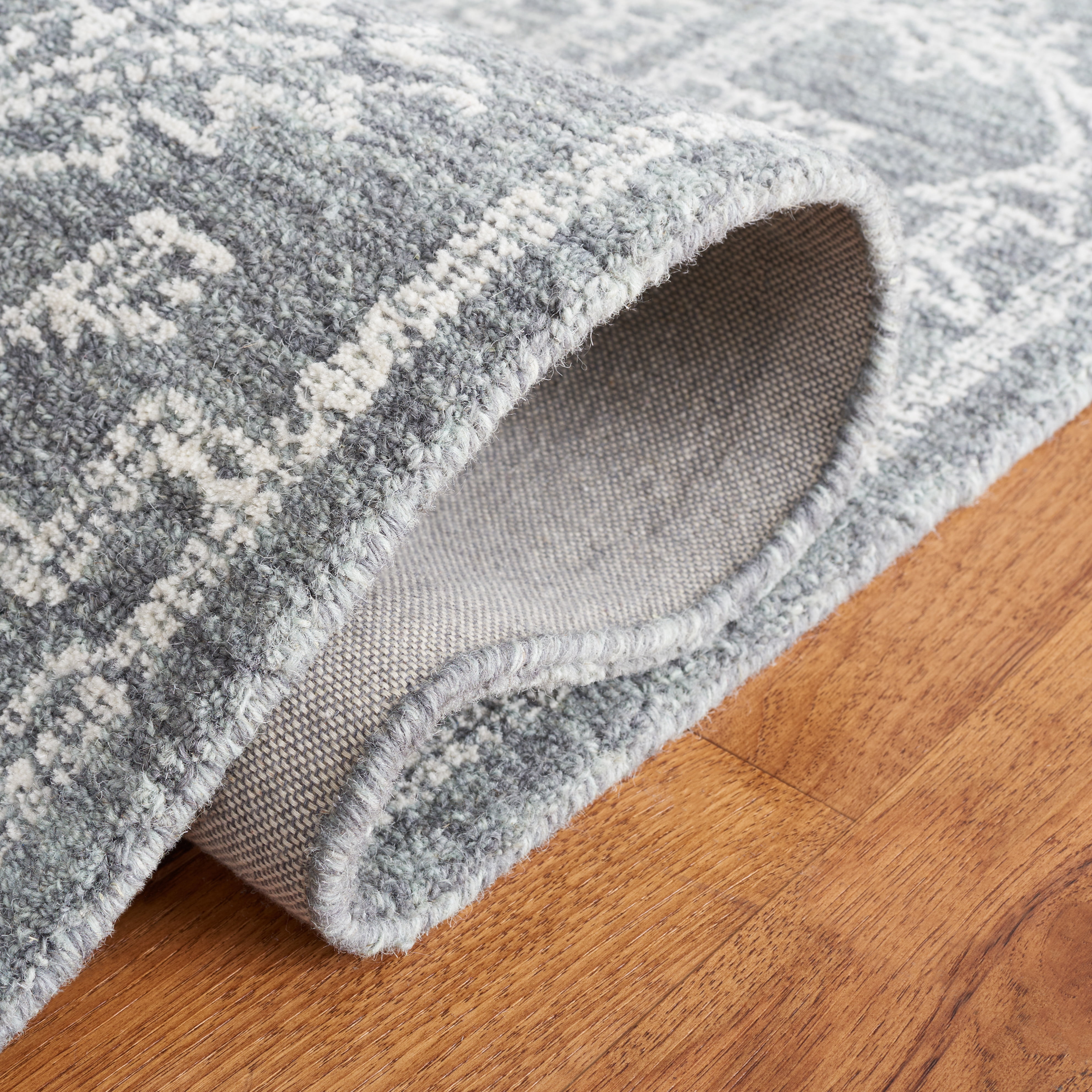 SAFAVIEH Micro-Loop Austen Medallion Area Rug, Grey/Ivory, 6' x 6' Round