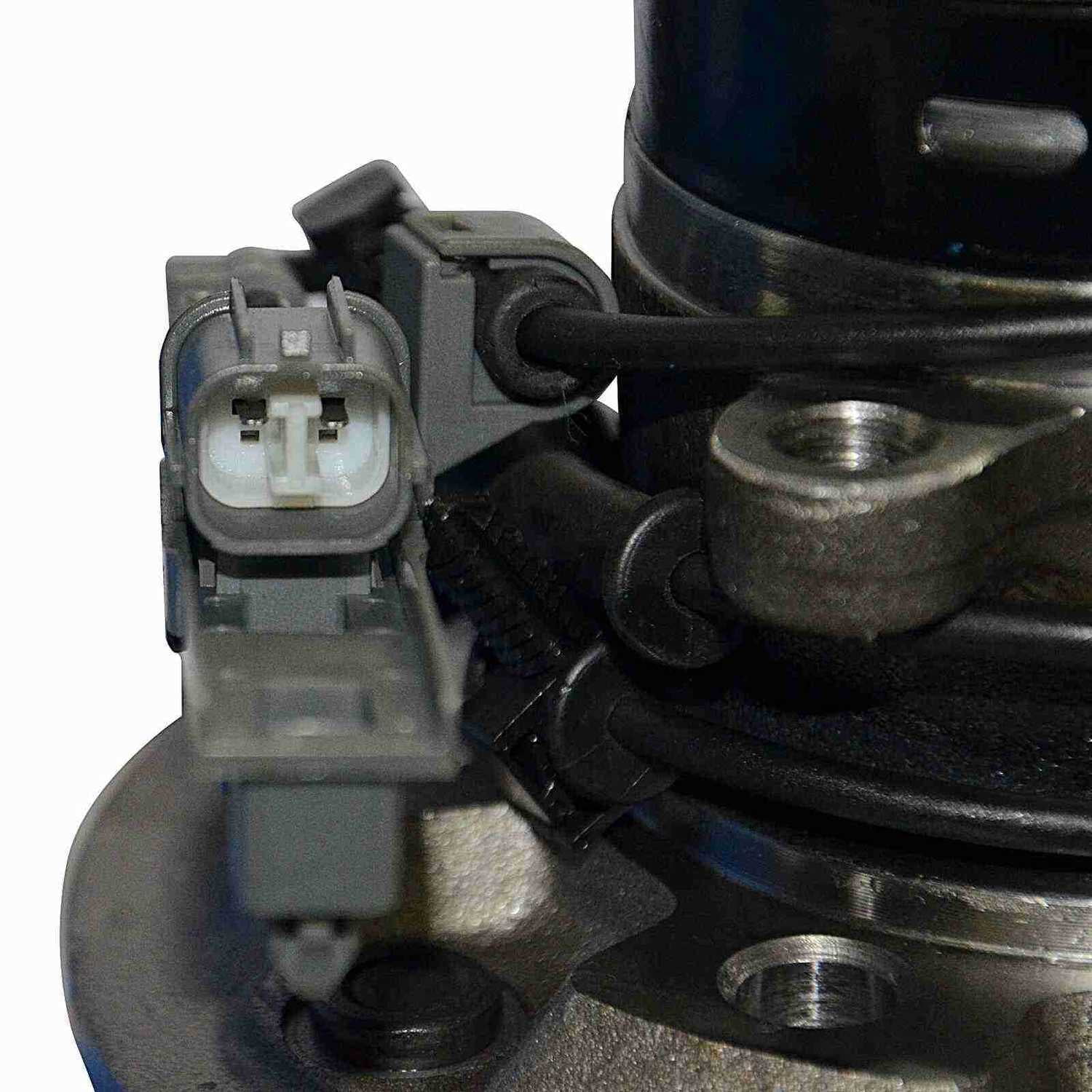 GSP 106109 GSP New Wheel Bearing and Hub Assembly Fits select: 2004-2008 CHEVROLET COLORADO, 2004-2008 GMC CANYON