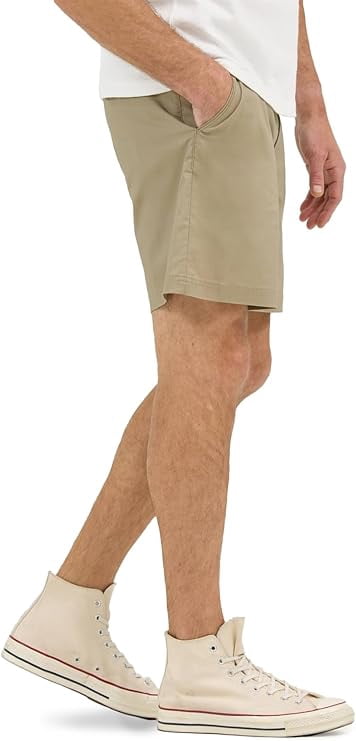 Lee Men's Extreme Motion Flat Front 7" Short (29-42)