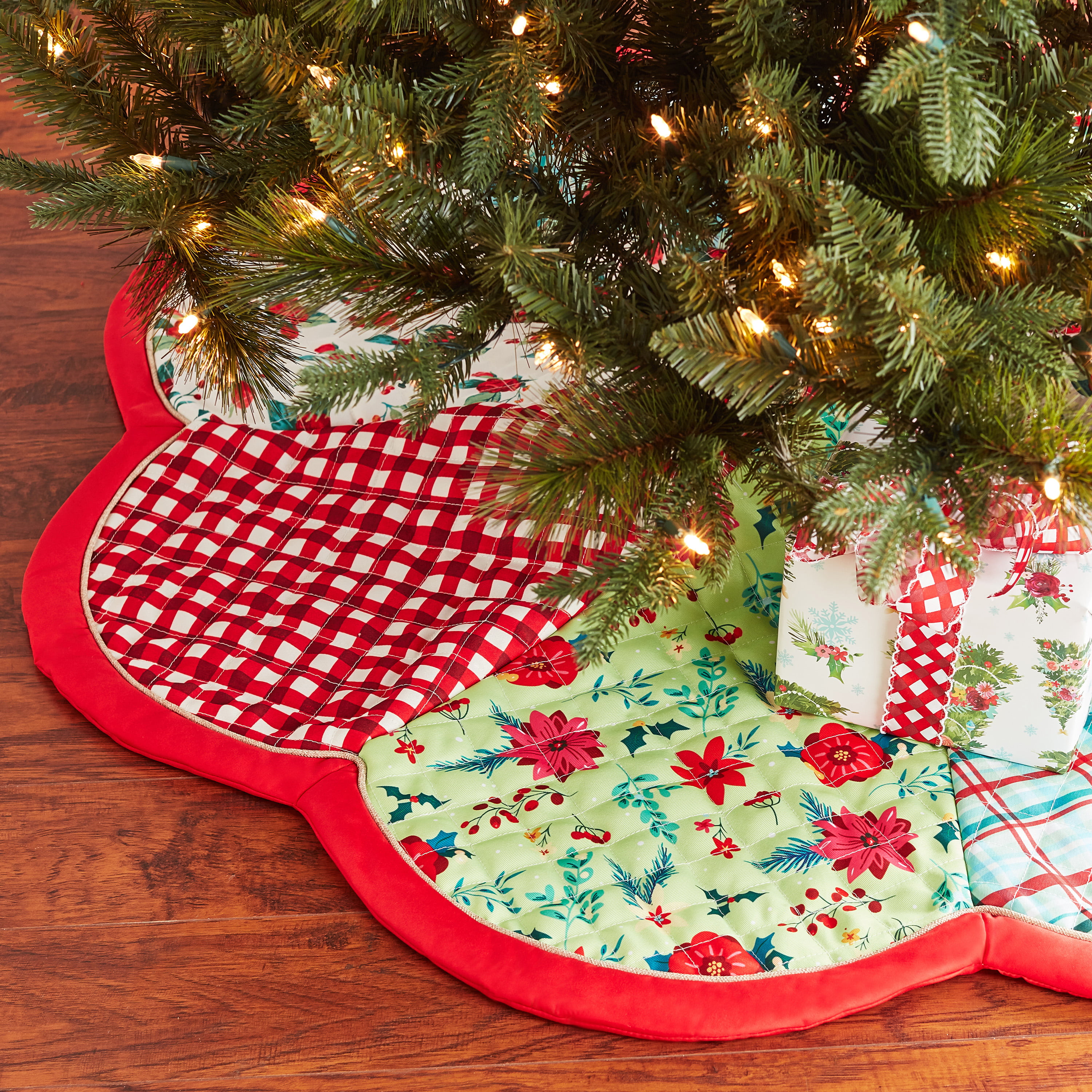 The Pioneer Woman Multi-Color Patchwork Scalloped Polyester Christmas Tree  Skirt, 48