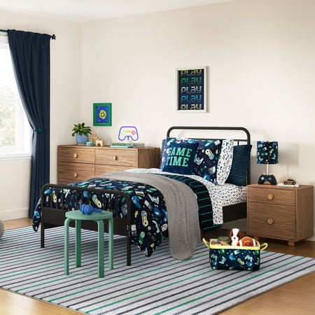 MAINSTAYS KIDS GLOW IN THE DARK GAMER REVERSIBLE COMFORTER SET WITH SHEETS, FULL, 7 PIECES