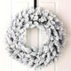 thumbnail image 4 of Exquisita corona floral para celebraciones festivas en el hogar y eventos de temporada, perfecta para decorar puertas y arreglos interiores., 4 of 6