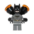 thumbnail image 2 of Figura LEGO Superheroes Batman Minifig con paquete de cohetes, 2 of 5