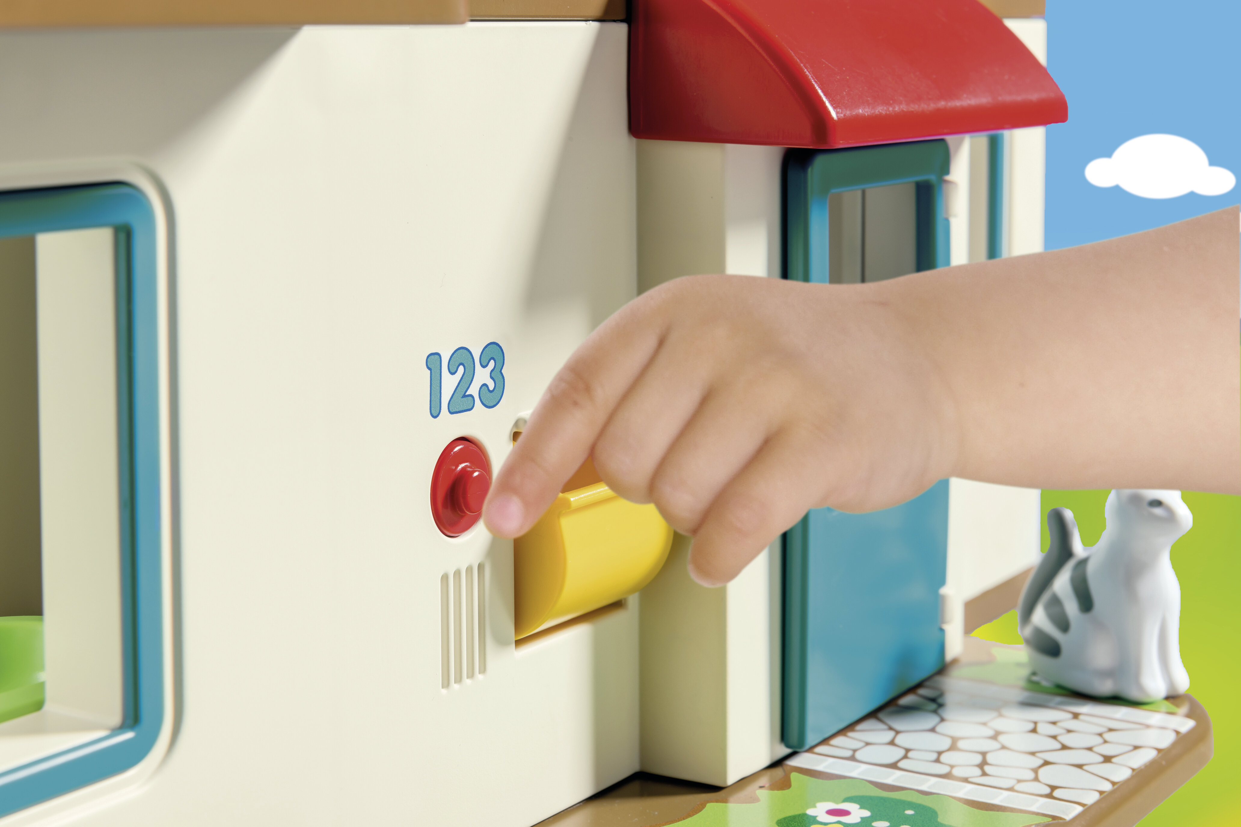Playmobil 1.2.3 Family Home - image 4 of 5