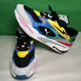 thumbnail image 1 of Size 10 - PU & MA RS-Fast International Flags, 1 of 6