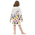 thumbnail image 7 of FORMRS Niños Bathrobe Unisex Hooded Robe Soft Plush Pajamas Sleepwear, Size 2-3T, White Abstract Triangles, 7 of 7