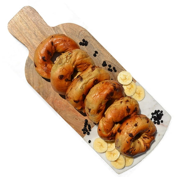 Fresh MTL Bagel: Banana Chocolate Chip, Baked in a traditional wood-burning oven in Montreal, case of 6 (6 packages of 6 bagels)