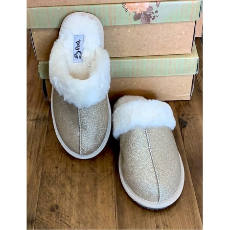 

Very G Deidra Champagne Slip On