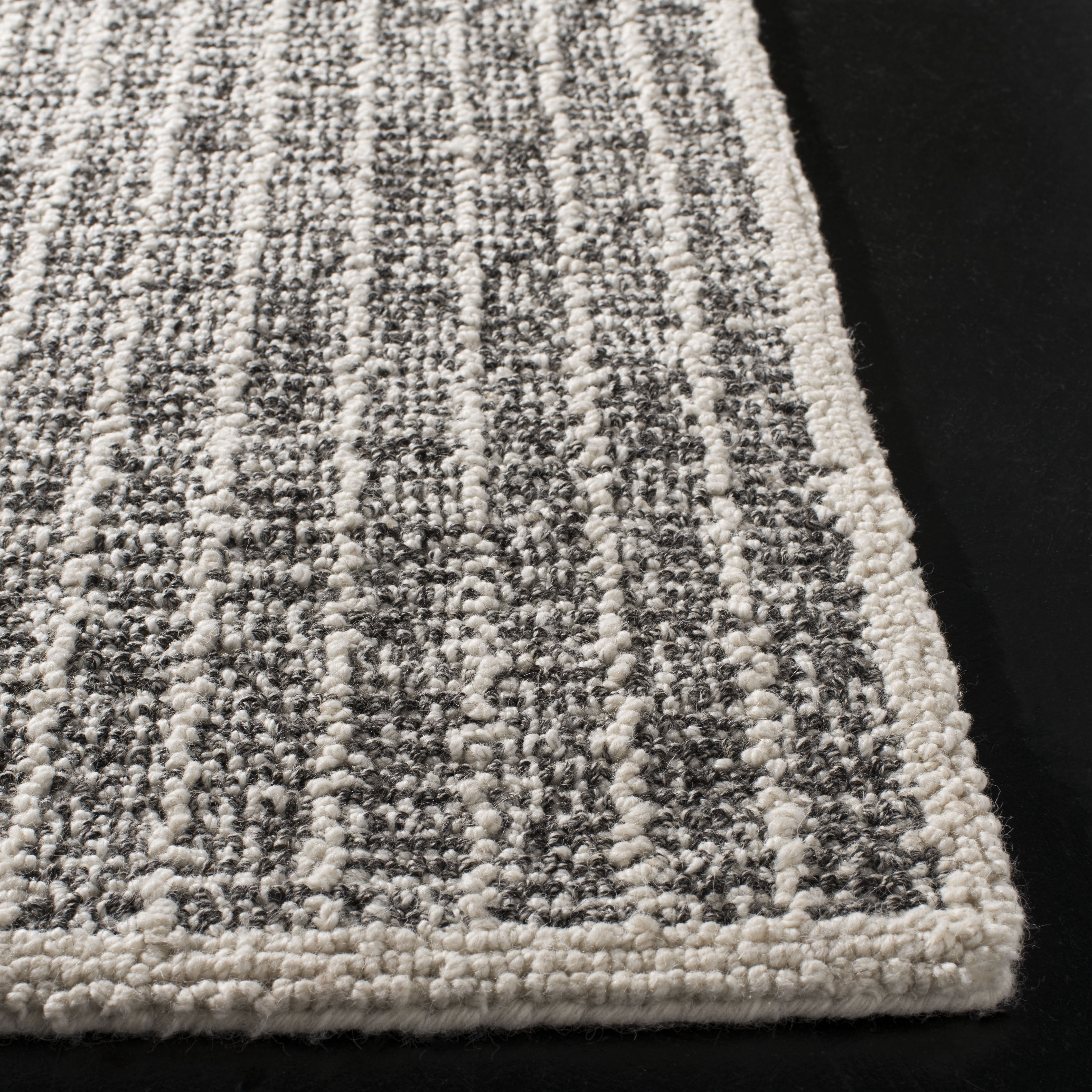 SAFAVIEH Abstract Dani Striped Area Rug, Ivory/Black, 6' x 6' Square