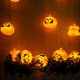 thumbnail image 4 of Cadena de linterna de calabaza de Halloween de 3 m de largo con 30 luces LED de calabazas para decoración interior y exterior de Halloween Adornos de decoraciones de calabaza de ot, 4 of 5