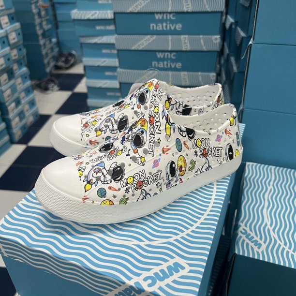 Wnc-zapatos Con agujeros para hombre y mujer, Sandalias coloridas e informales con estampado de grafiti, transpirables, para adultos, novedad de 2023 Qiuyongming unisex