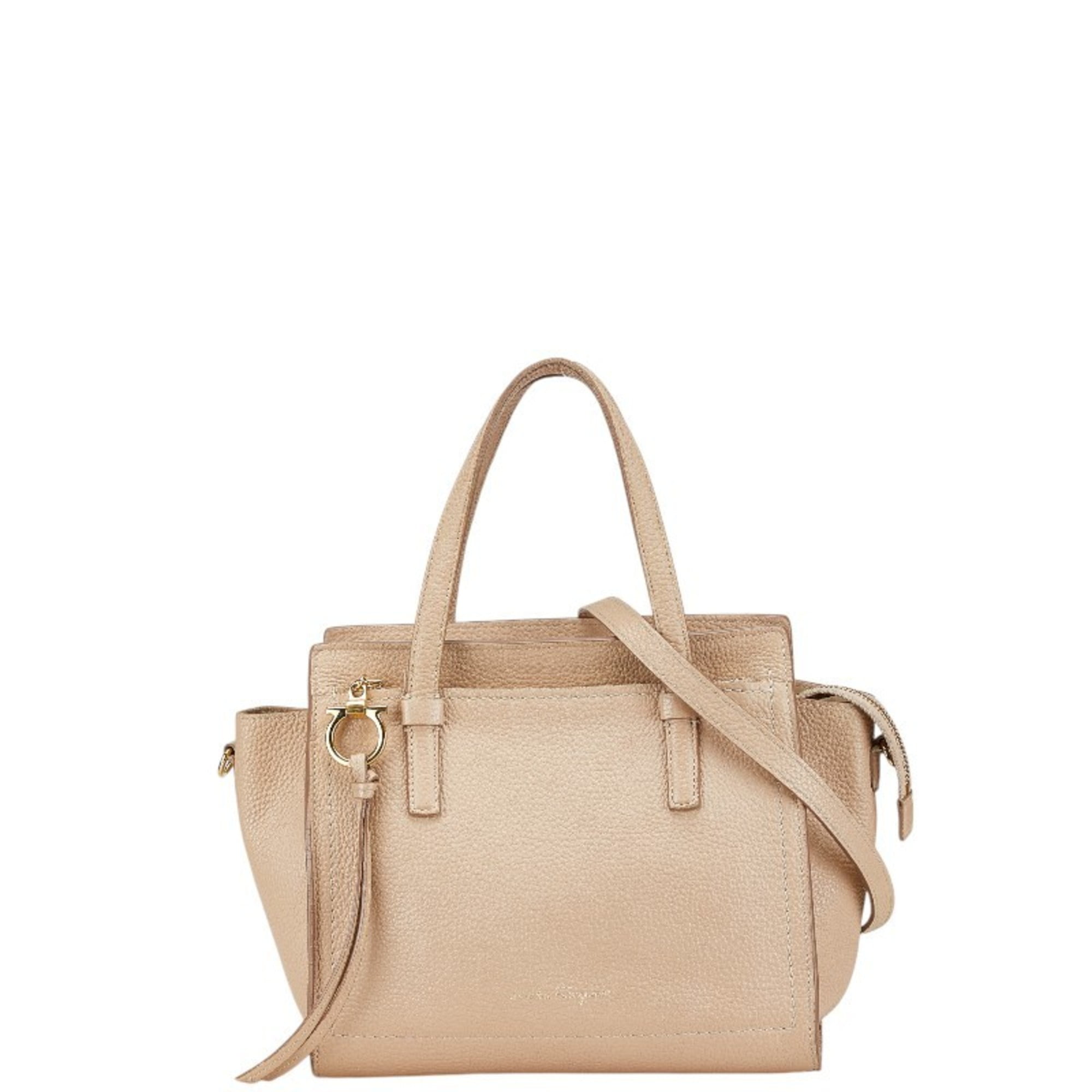 ハンドバッグ Salvatore Ferragamo Beige fabric Beach S handbag Salvatore Ferragamo Bags & Accessories Savings in Savings