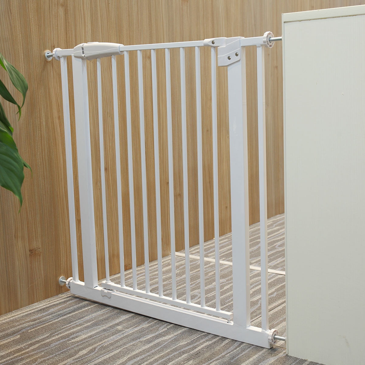 adjustable baby gate with door