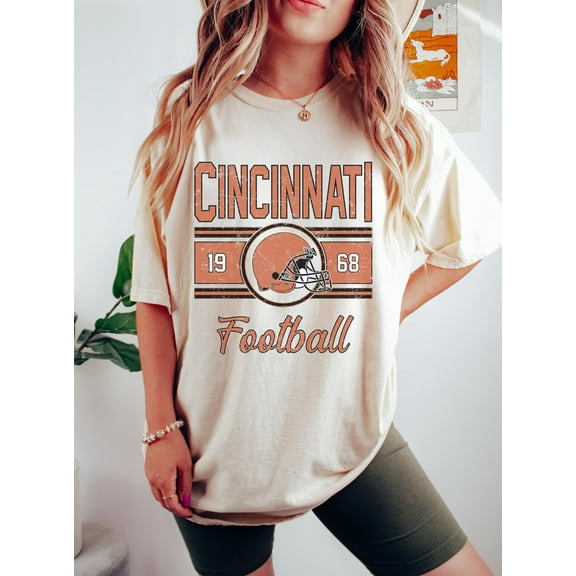 Retro Cincinnati Football Tee, Vintage Football Gifts, Unisex Short Sleeve T-shirt