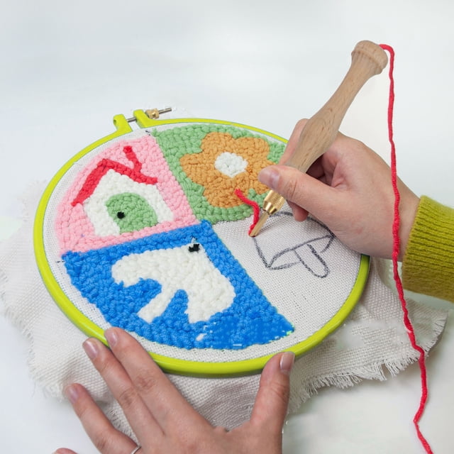 Embroidery Stand Hoop, Dual Sided Embroidery Hoop Sturdy Construction Secure Clamp Versatile Application for Handcrafting Plastic