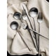 thumbnail image 5 of Myvit Juego de Cubiertos Negro y Dorado Juego Flatware de Cubiertos de Acero Inoxidable de 24 Piezas, Cuchillos, Tenedor, Cuchara, Servicio de Vajilla para 6, 5 of 6
