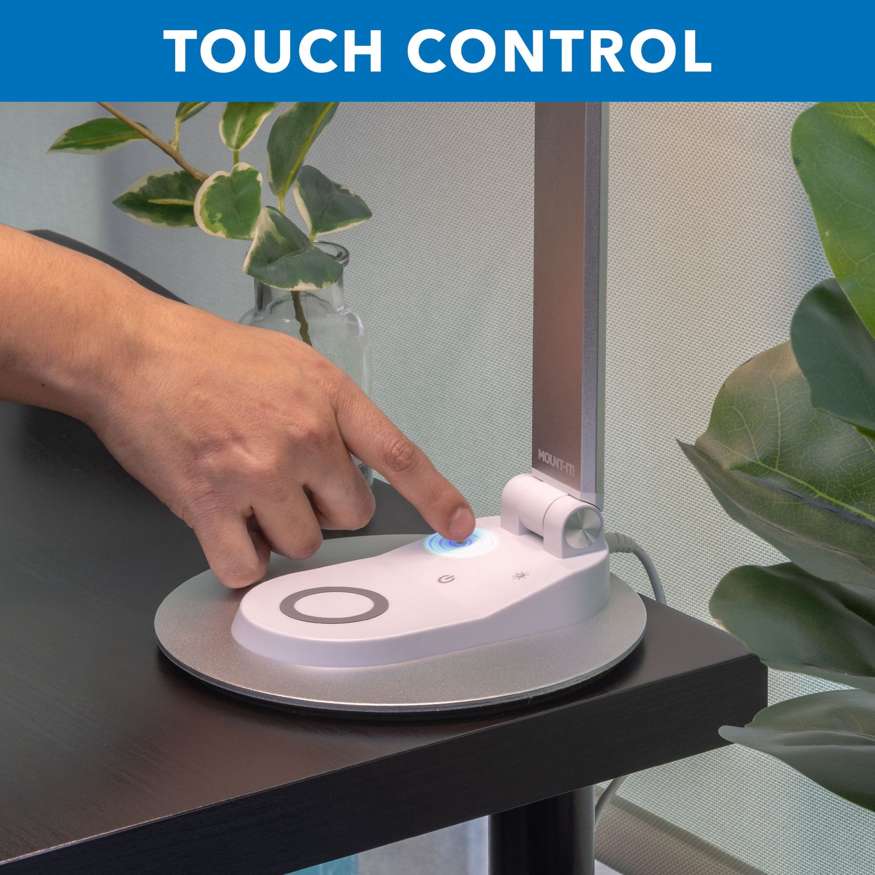 LED Desk Lamp with Wireless Charging with 5 brightness levels