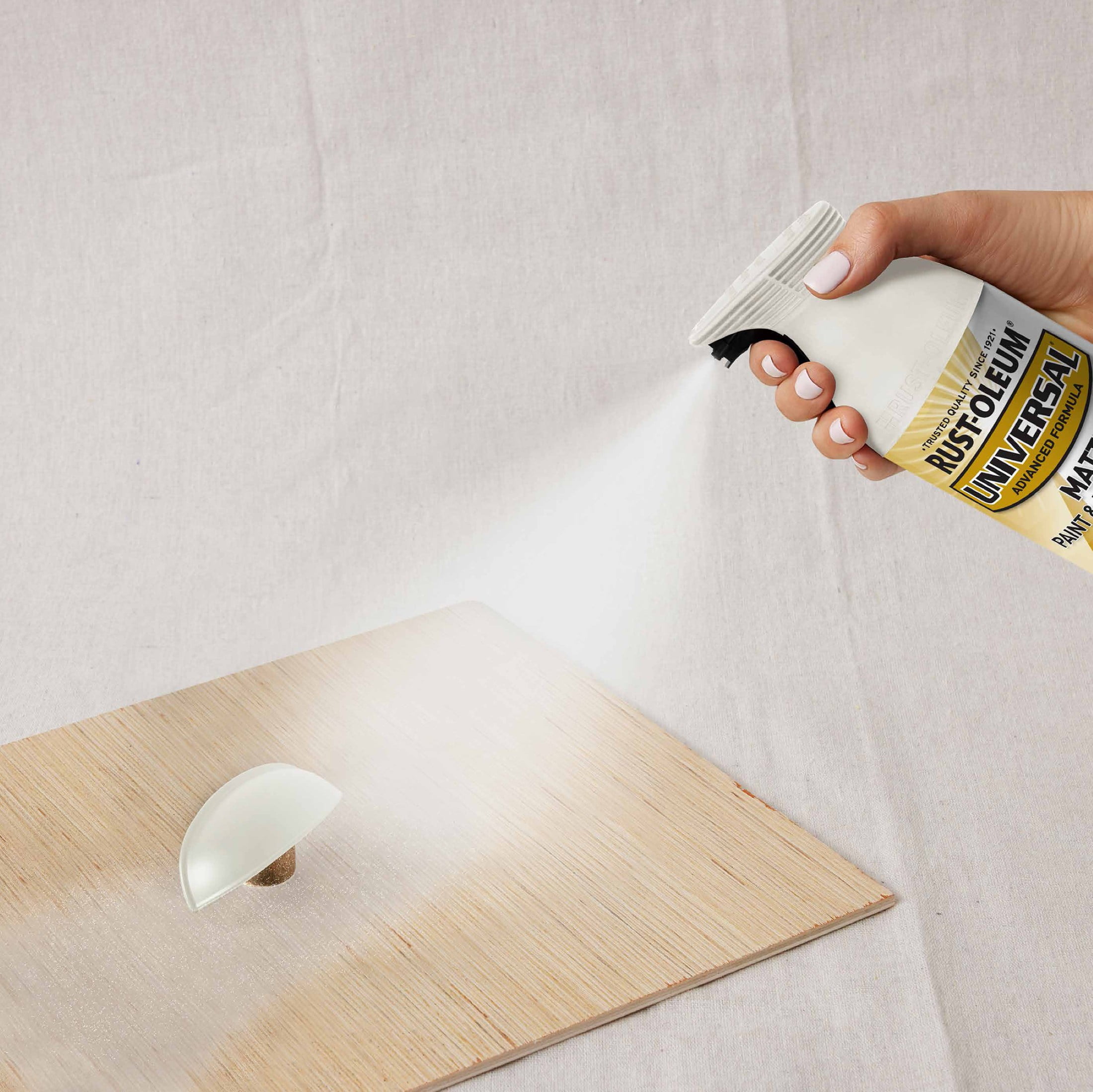 Farmhouse White, Rust-Oleum Universal Matte Spray Paint-376725, 12 oz
