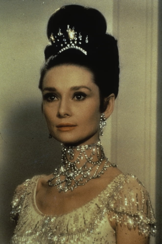 audrey hepburn necklace