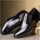 thumbnail image 1 of Zapatos formales de cuero para hombre, zapatos de negocios negros puntiagudos para hombres, zapatos casuales para jóvenes, transpirables y suaves, 1 of 5