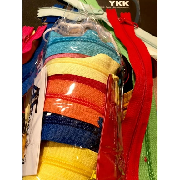 Fashion Trends YKK #4.5 Handbag Long Pull Zippers Sewer Crafter's Special - Made in USA Pack in White Cord W/Piping Vinyl Cylinder Bag (24 Inch 10 Zippers, Assorted Season Colors)
