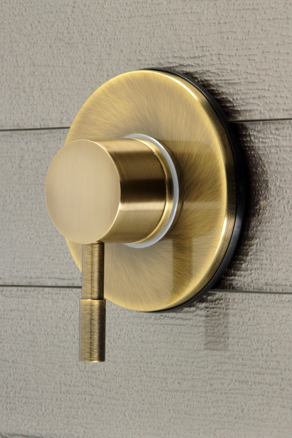 Kingston Brass KS3033DL Concord 3-Way Diverter Valve with Trim Kit, Antique Brass
