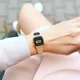 thumbnail image 4 of Reloj Casio Vintage Digital para mujer, color dorado, LA670wga, fondo negro, 4 of 6