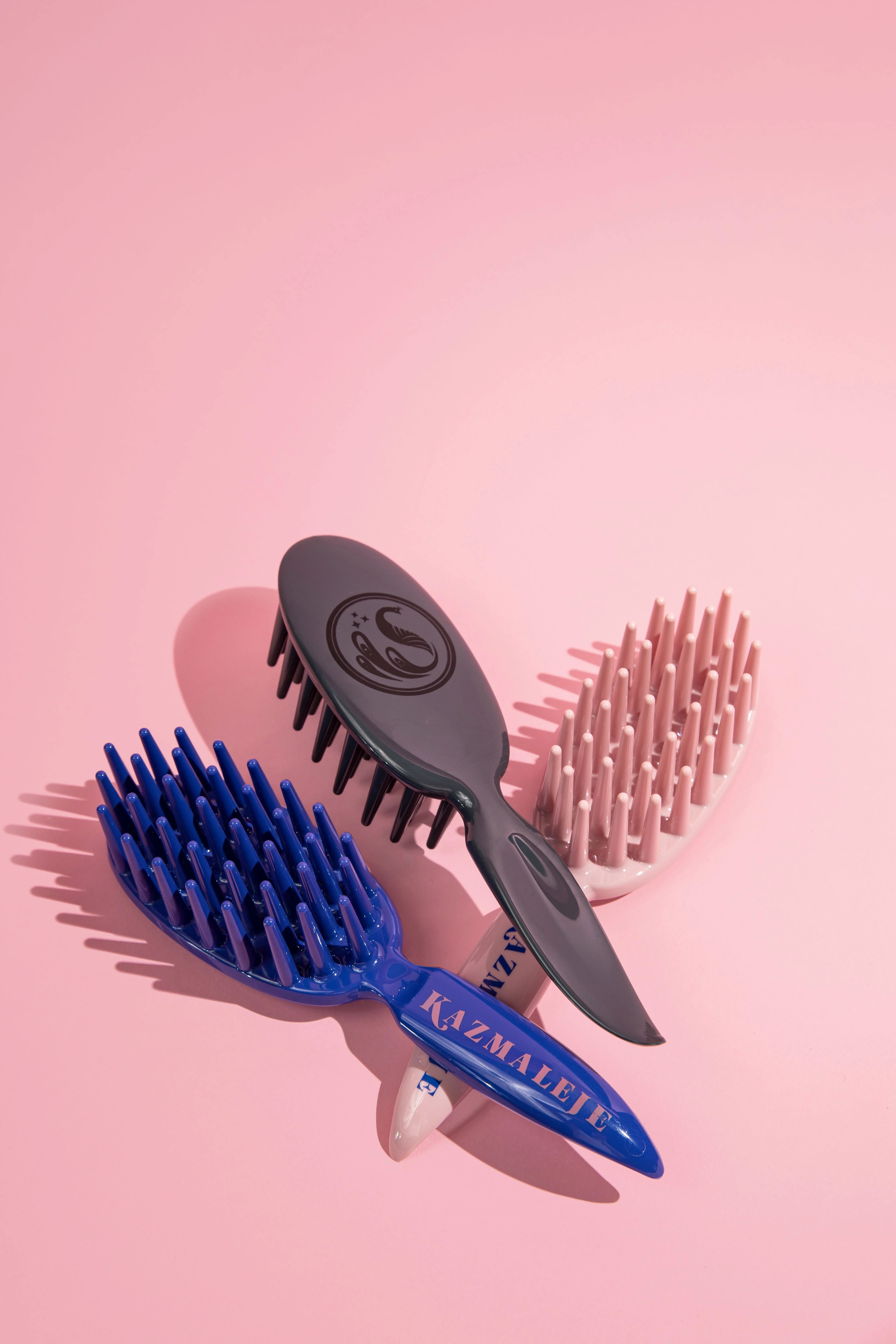 KurlsPlus Paddle Comb Graphite