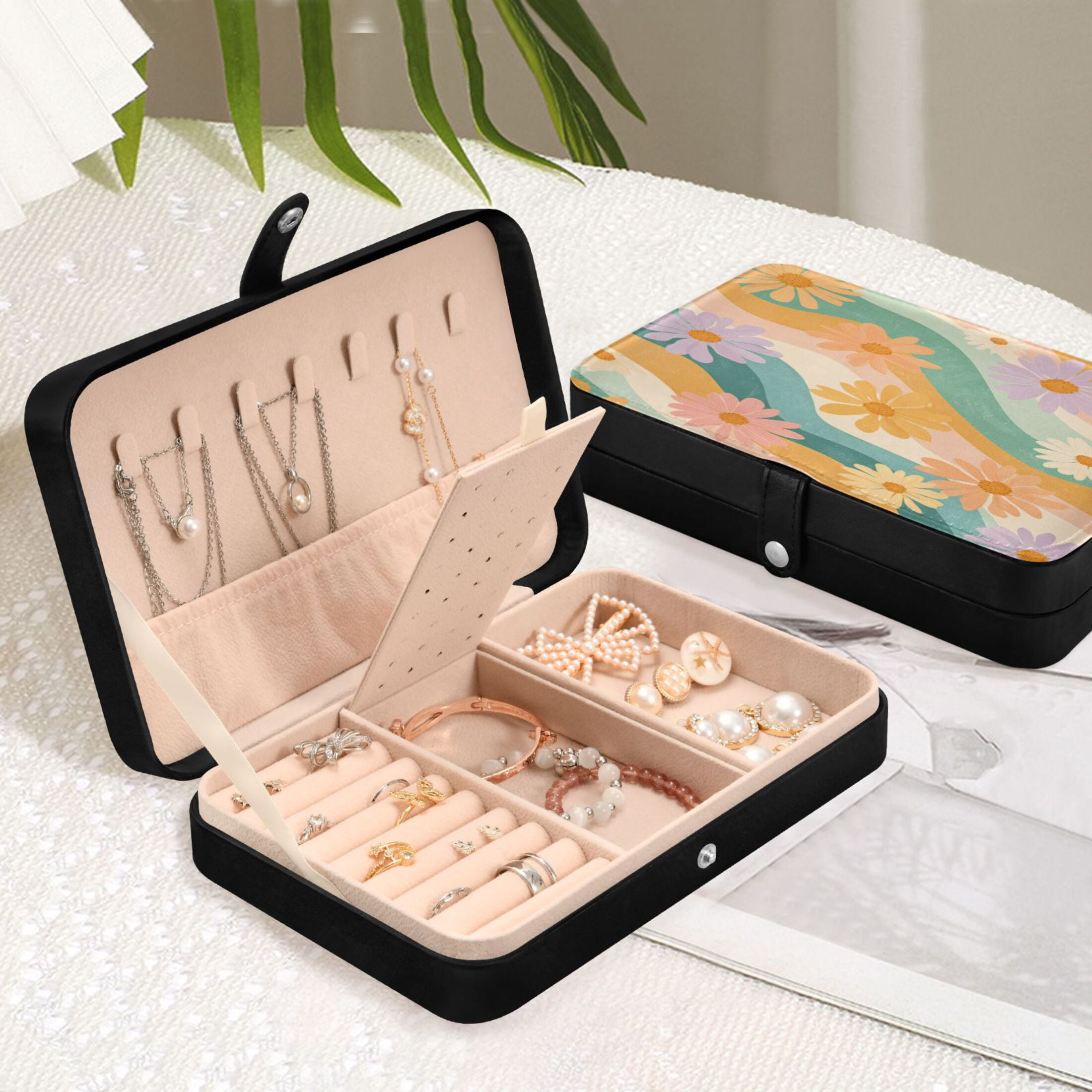 Leather Jewelry Box Travel Jewelry Storage Earrings Necklace Bracelet Watch Brooch Storage Colorful Chrysanthemums Seamless