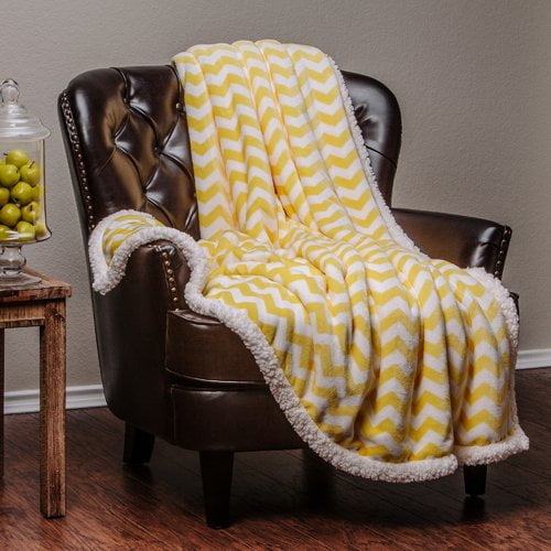Chanasya Super Soft Sherpa Chevron Throw Blanket